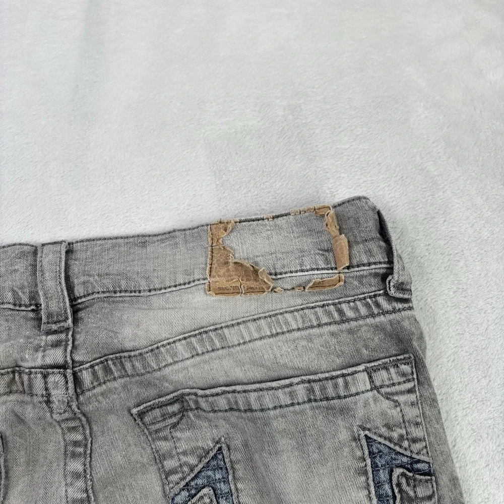 True Religion **colors may